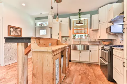 586 Loop Cir, Longs, SC 29568 photo 8