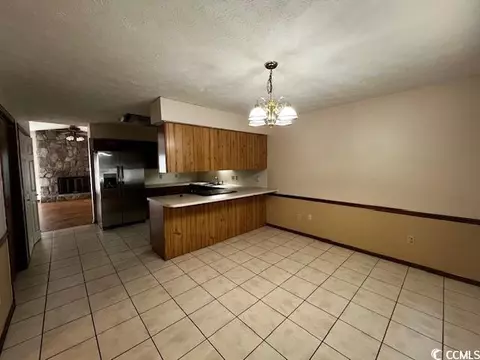 512 Cedar Dr N, Surfside Beach, SC 29575 photo 4