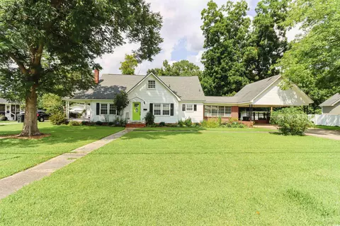 1502 Oak St, Conway, SC 29526