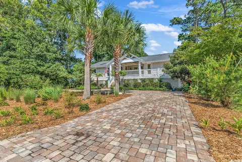 366 Lakeshore Dr, Pawleys Island, SC 29585