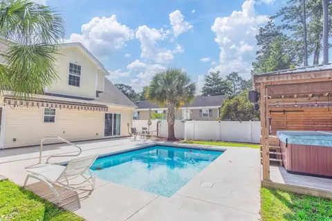 Exterior - 627 3rd Ave S, Surfside Beach, SC 29575 photo 9 of 13