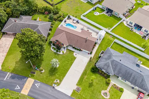 594 Circle Dr, Surfside Beach, SC 29575 photo 2