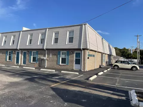 706 28th Ave S #18, North Myrtle Beach, SC 29582
