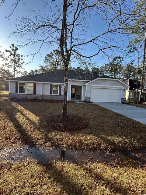 135 Joanna Gillard Ln, Georgetown, SC 29440