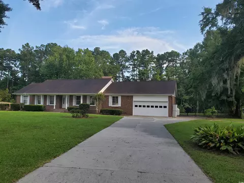 5864 Crestwood Dr, Myrtle Beach, SC 29588