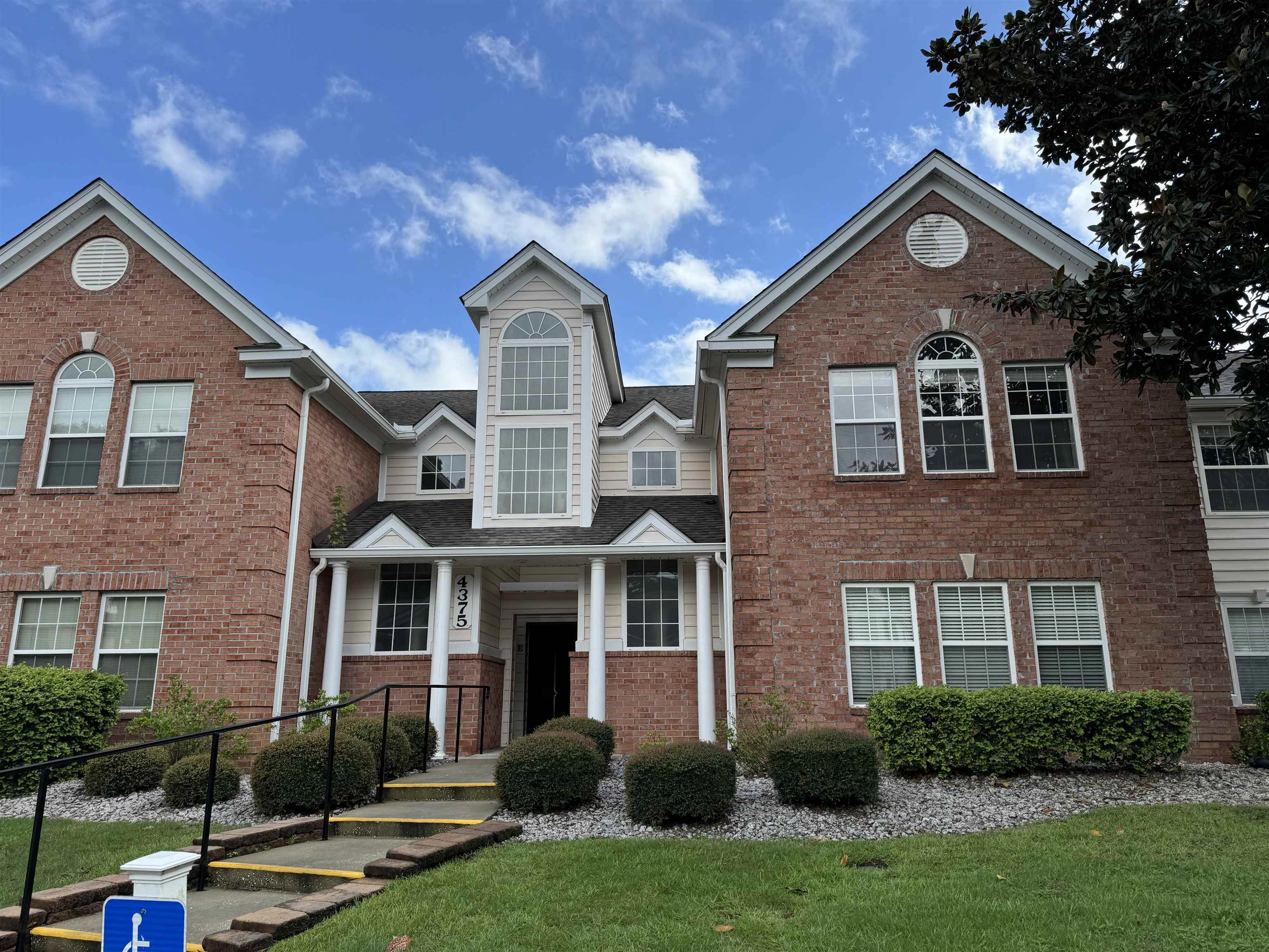 4375 Crepe Myrtle Ct Unit E