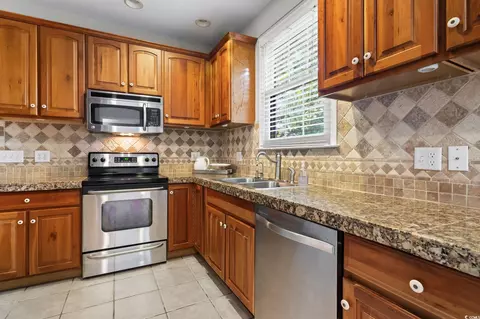 1367 Royal Devon Dr, Surfside Beach, SC 29575 photo 9