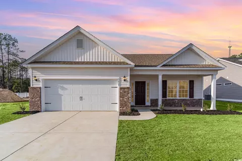 711 Woodside Dr, Conway, SC 29526