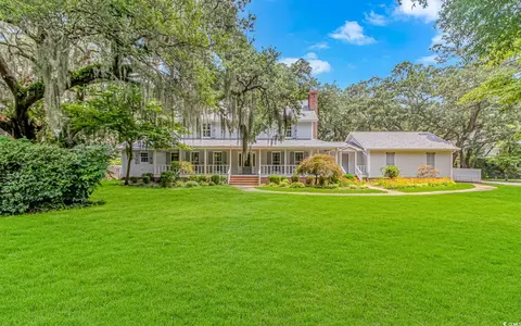 808 Mount Gilead Rd, Murrells Inlet, SC 29576
