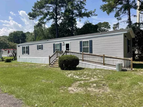 1064 Avalon Ct, Murrells Inlet, SC 29576