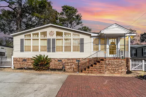 806 Lowe Dr, North Myrtle Beach, SC 29582