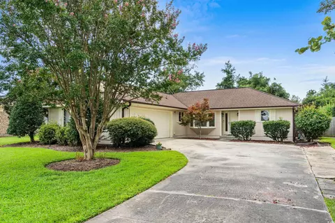 607 Anne St, North Myrtle Beach, SC 29582