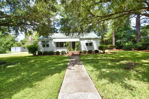 1810 Oak St, Georgetown, SC 29440