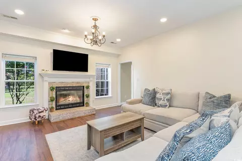 975 Grace Dr, Conway, SC 29527 photo 5