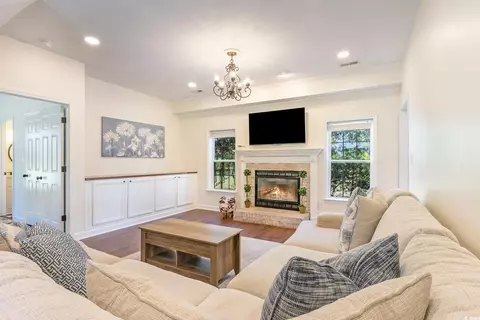 975 Grace Dr, Conway, SC 29527 photo 4