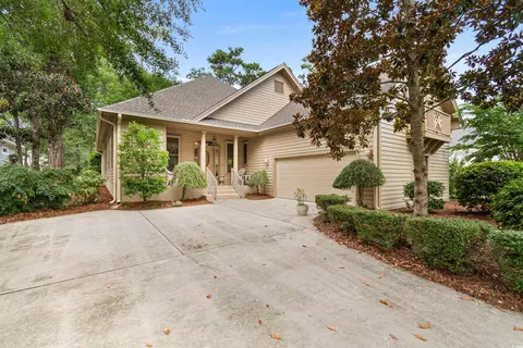 5024 Gilbert Ln, North Myrtle Beach, SC 29582