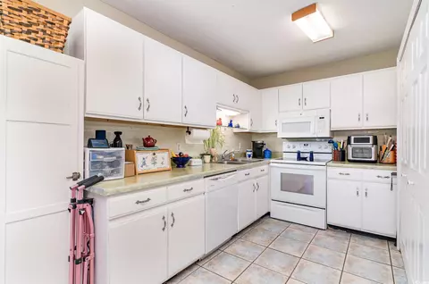 614 7th Ave S, Surfside Beach, SC 29575 photo 5