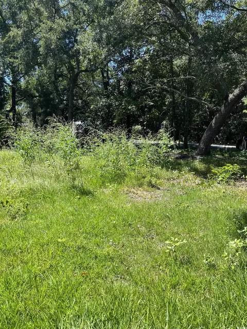 361 Sea Marsh Rd, Murrells Inlet, SC 29576
