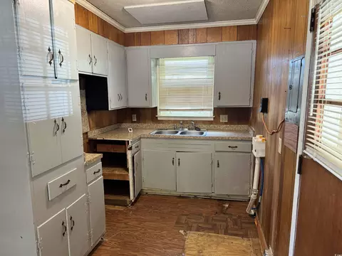 228 W Proctor St, Mullins, SC 29574 photo 4