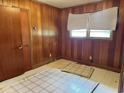 228 W Proctor St, Mullins, SC 29574 photo 6