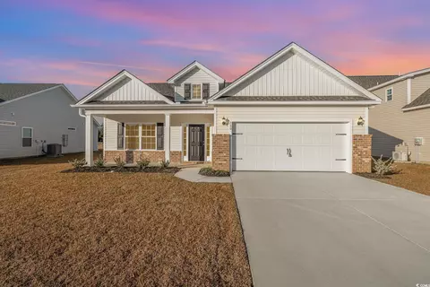 656 Woodside Dr, Conway, SC 29526