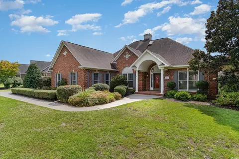 8216 Forest Lake Dr, Conway, SC 29526