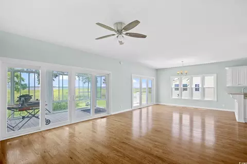 404 Sassanqua Dr, Georgetown, SC 29440 photo 3