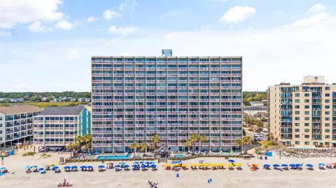 1012 N Waccamaw Dr #811, Murrells Inlet, SC 29576