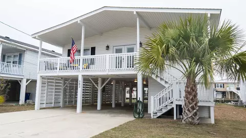 302 44th Ave N, North Myrtle Beach, SC 29582
