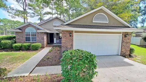 246 Carrington Dr, Pawleys Island, SC 29585