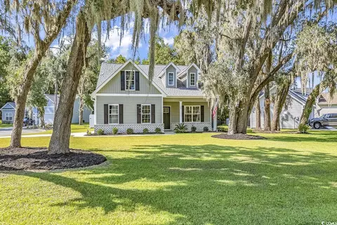 28 N Levee Dr, Georgetown, SC 29440
