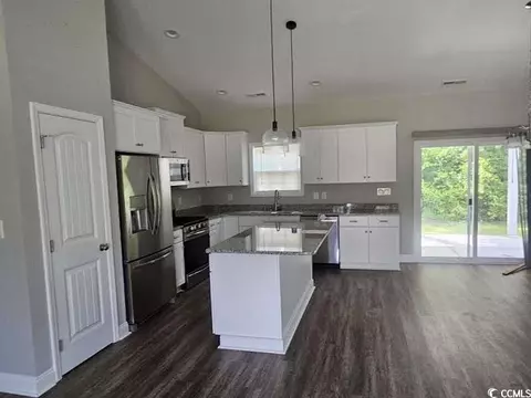 4277 Bryant St, Loris, SC 29569 photo 2