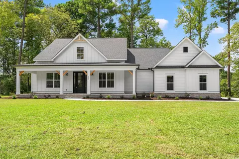 655 Mccown Dr, Conway, SC 29526