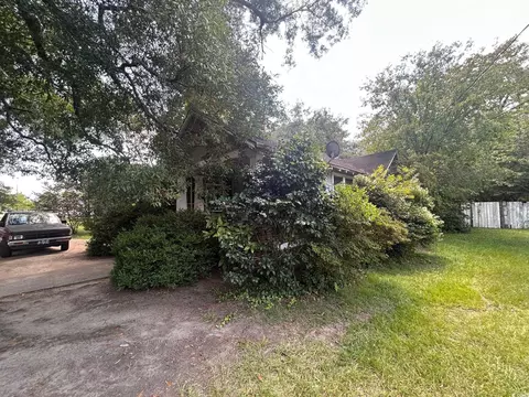 900 E Calhoun St, Dillon, SC 29536 photo 3