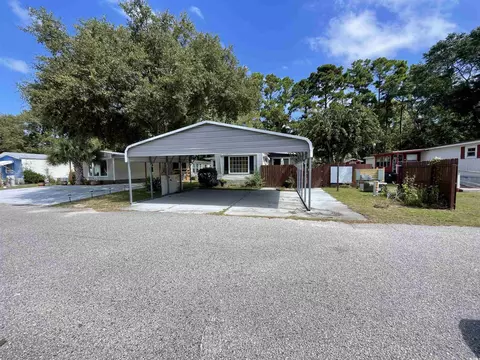 107 Crooked Island Cir, Murrells Inlet, SC 29576
