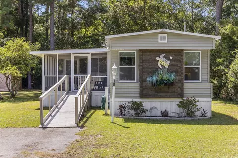 30 Spinnaker Ln, Murrells Inlet, SC 29576