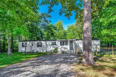 350 Samuel Rd, Loris, SC 29569