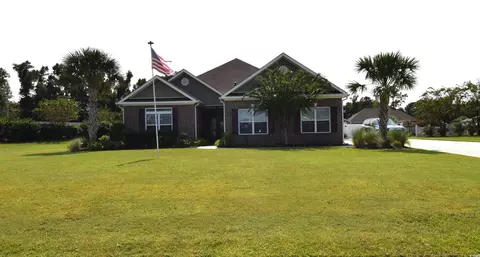 307 Pineland Lake Dr, Conway, SC 29526
