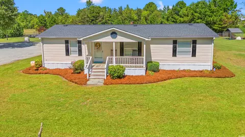 1330 Gatewood Dr, Loris, SC 29569