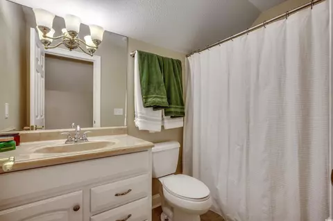 Bath - 2911 Red Bluff Rd, Loris, SC 29569 photo 3 of 6