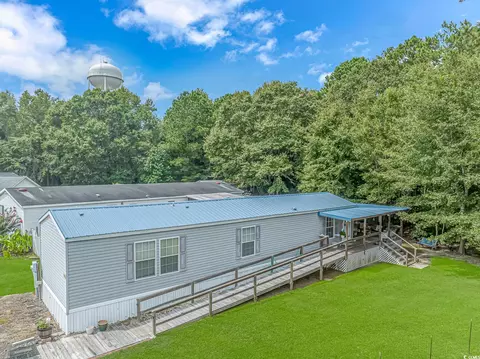 300 Saint Christopher Cir, Pawleys Island, SC 29585