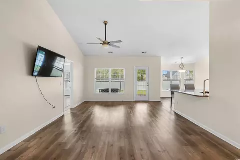 677 Old Castle Loop, Myrtle Beach, SC 29579 photo 11