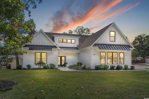 659 5th Ave N, Surfside Beach, SC 29575