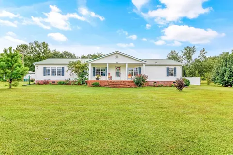 410 N Cox Rd, Loris, SC 29569