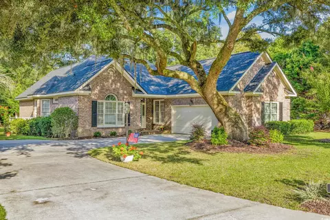 97 Portrush Loop, Pawleys Island, SC 29585