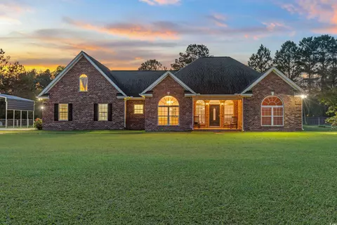 1319 Clearview Ct, Loris, SC 29569