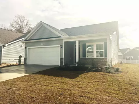 1084 NW Forest Bend Dr, Calabash, NC 28467
