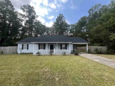 8377 Huntington Ct, Conway, SC 29527