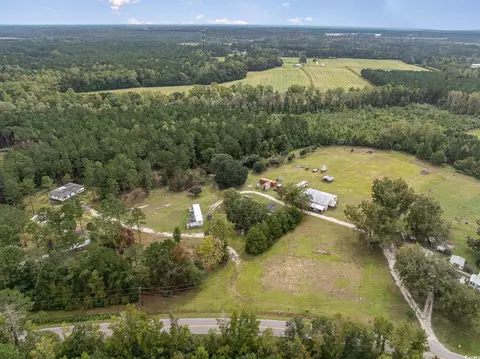 958 Liberty Church Rd, Loris, SC 29569