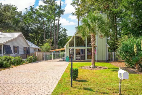 Exterior - 617 3rd Ave S, Surfside Beach, SC 29575 photo 2 of 8